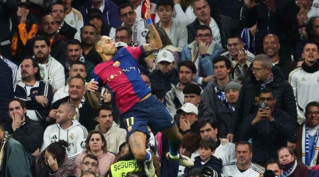 极速电竞比分网-险些被卖到大火 拉菲尼亚能成巴萨R世系桑巴巨星？